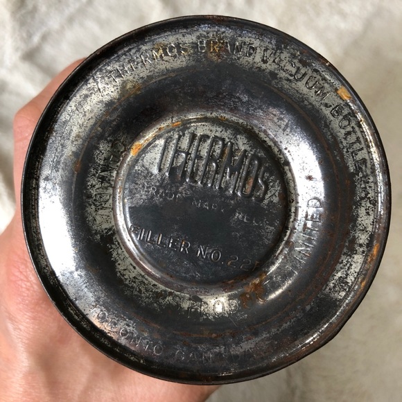 Vintage wood grain Thermos // Model 155 - Picture 5 of 5